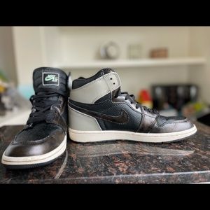 Nike Air Jordan shoes.Size 10